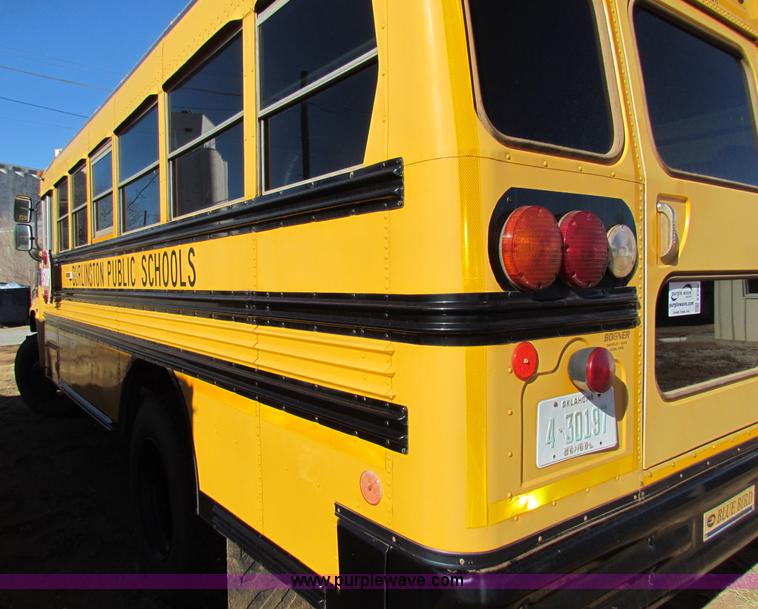 image for item E8303 2000 Blue Bird CV20 school bus