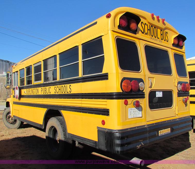 image for item E8304 2000 Blue Bird CV20 school bus