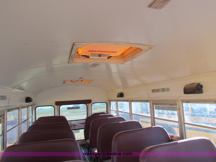 image for item E8304 2000 Blue Bird CV20 school bus