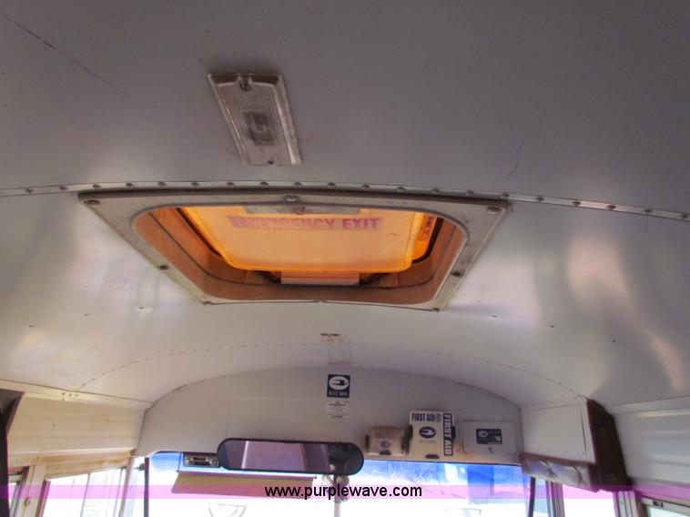 image for item E8304 2000 Blue Bird CV20 school bus