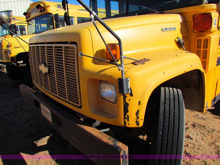 image for item E8304 2000 Blue Bird CV20 school bus
