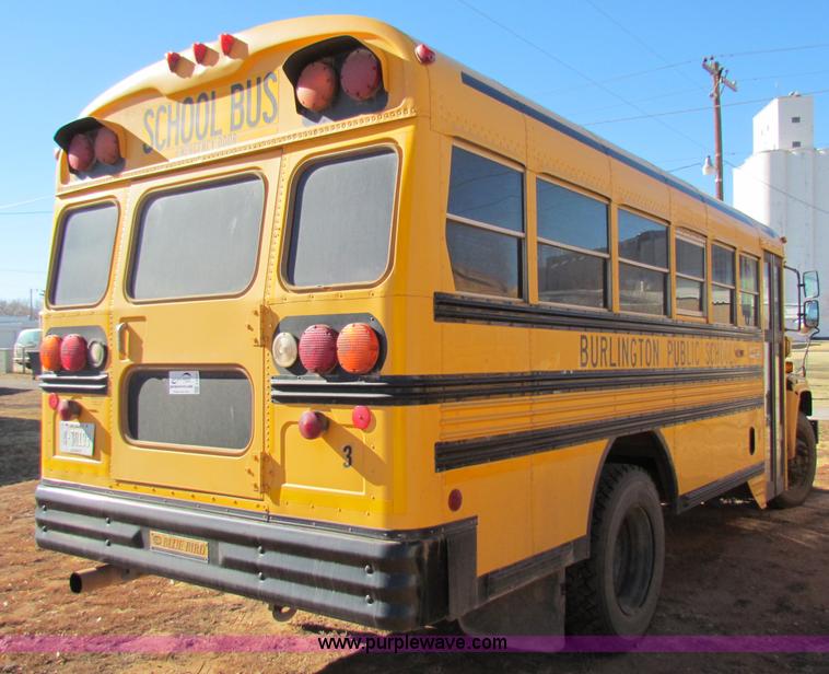 image for item E8305 2000 Blue Bird CV20 school bus