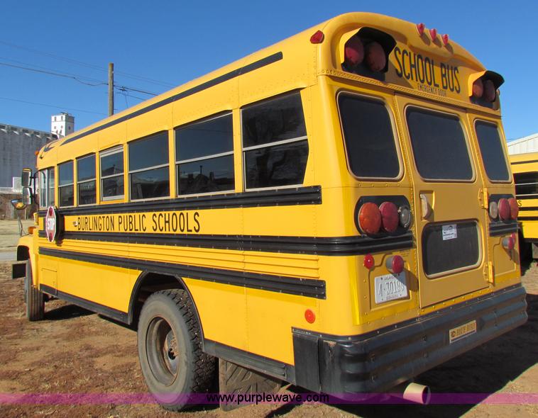 image for item E8305 2000 Blue Bird CV20 school bus