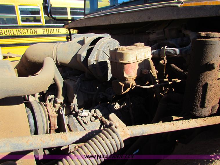 image for item E8305 2000 Blue Bird CV20 school bus