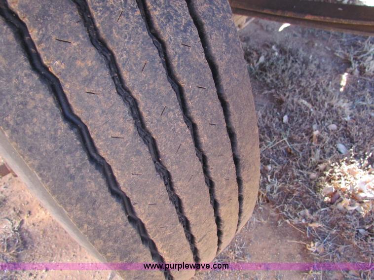 image for item E8305 2000 Blue Bird CV20 school bus