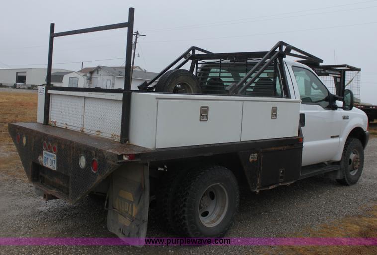 image for item E8348 2001 Ford F350 XL Super Duty flatbed pickup truck