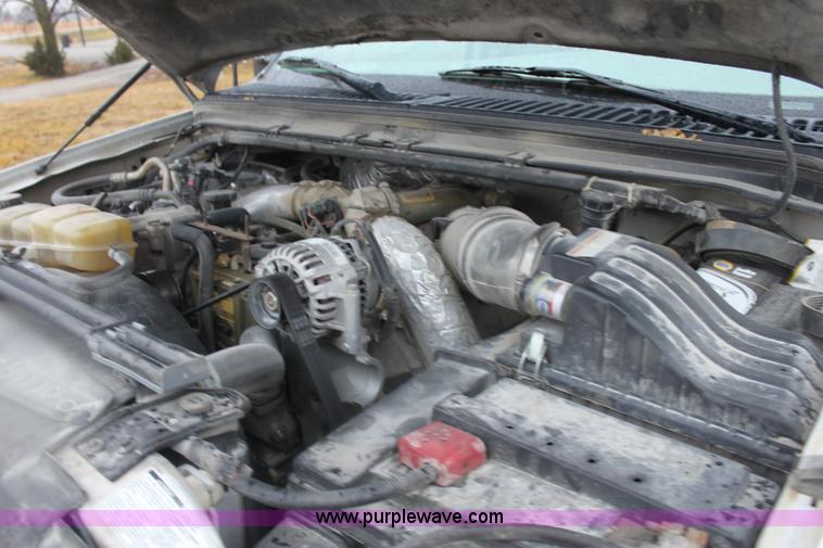 image for item E8348 2001 Ford F350 XL Super Duty flatbed pickup truck