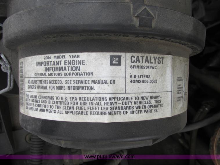 image for item F4183 2004 Chevrolet Express 3500 van