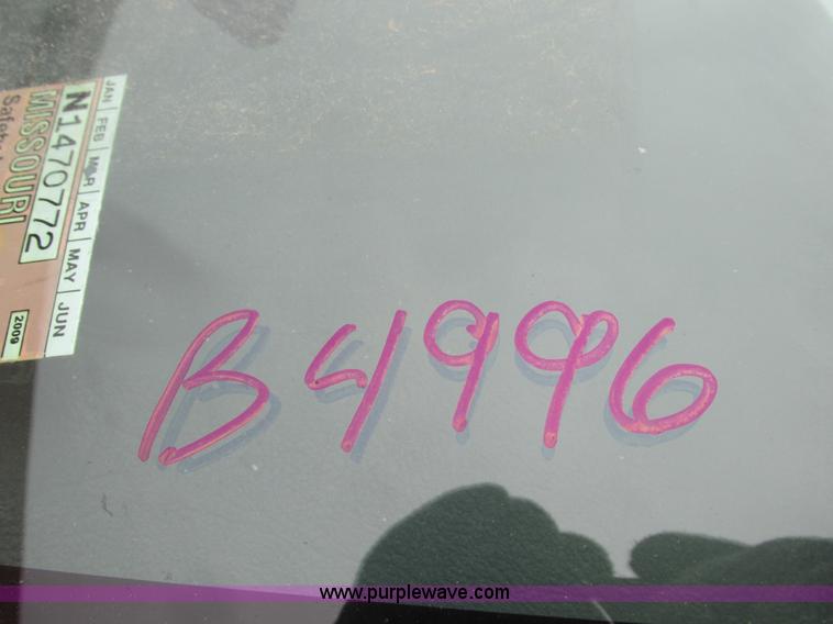 image for item F4184 2001 Dodge Ram 1500 pickup truck