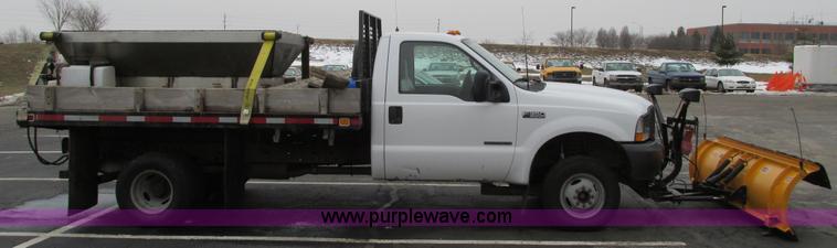 image for item F4185 2002 Ford F350 Super Duty pickup truck