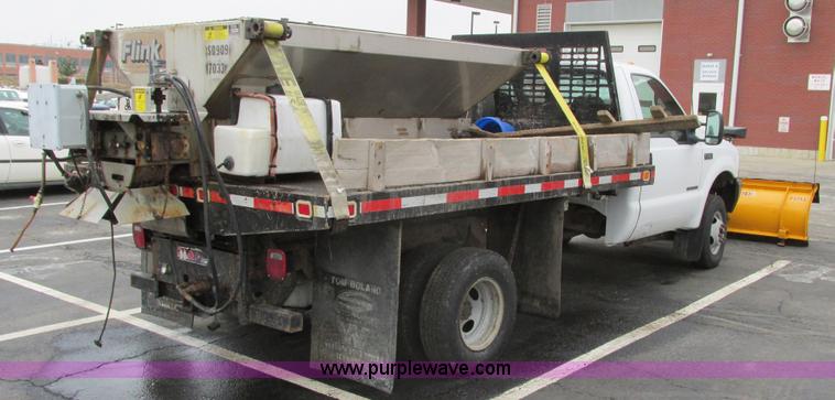 image for item F4185 2002 Ford F350 Super Duty pickup truck