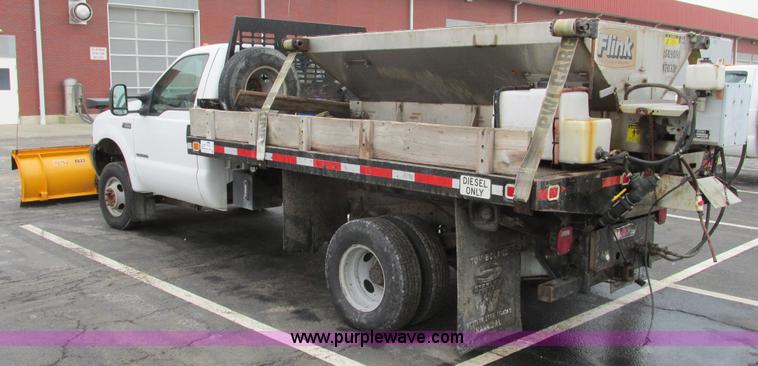 image for item F4185 2002 Ford F350 Super Duty pickup truck