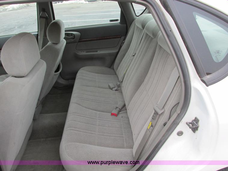 image for item F4186 2002 Chevrolet Impala
