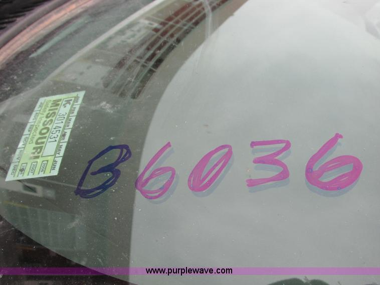 image for item F4190 2006 Chevrolet Silverado 1500 Crew Cab pickup truck