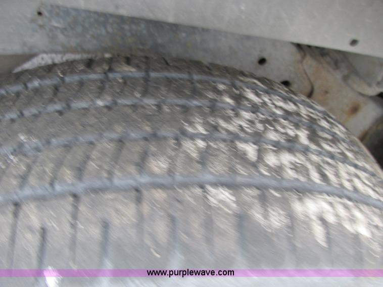 image for item F4191 2001 Dodge Dakota pickup truck