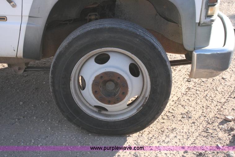 image for item G5544 1998 Chevrolet 3500HD flatbed pickup truck