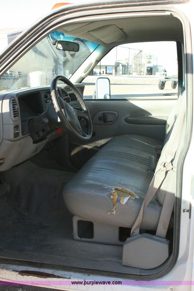 image for item G5544 1998 Chevrolet 3500HD flatbed pickup truck