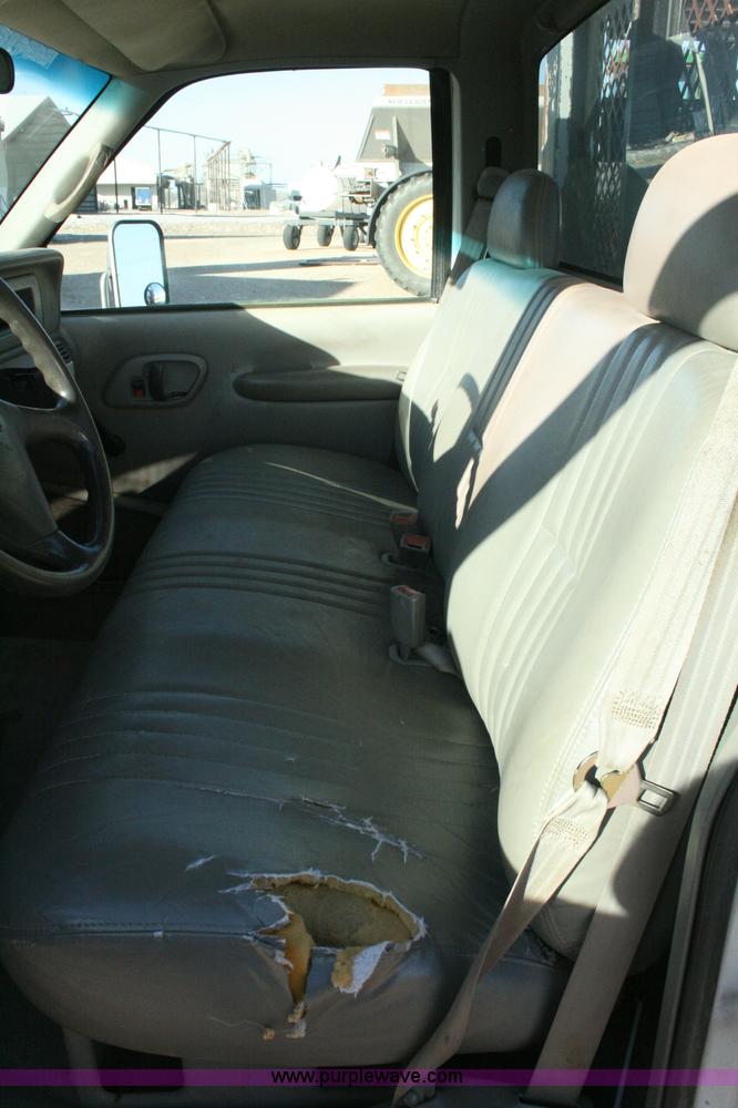 image for item G5544 1998 Chevrolet 3500HD flatbed pickup truck