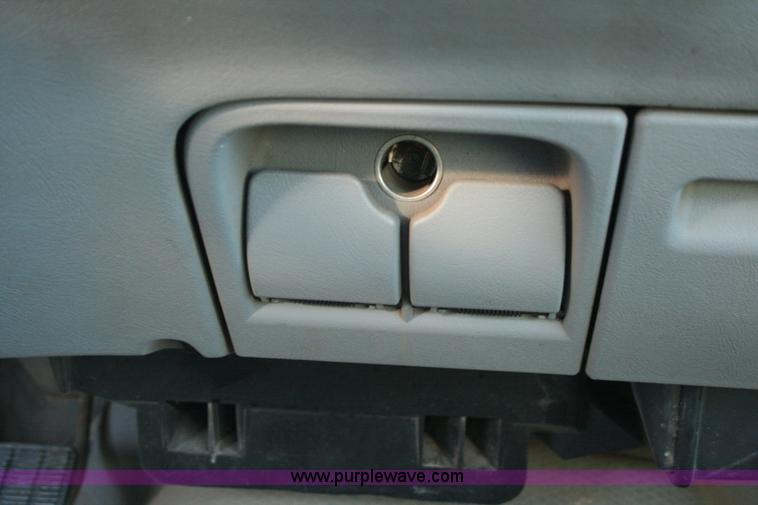 image for item G5544 1998 Chevrolet 3500HD flatbed pickup truck