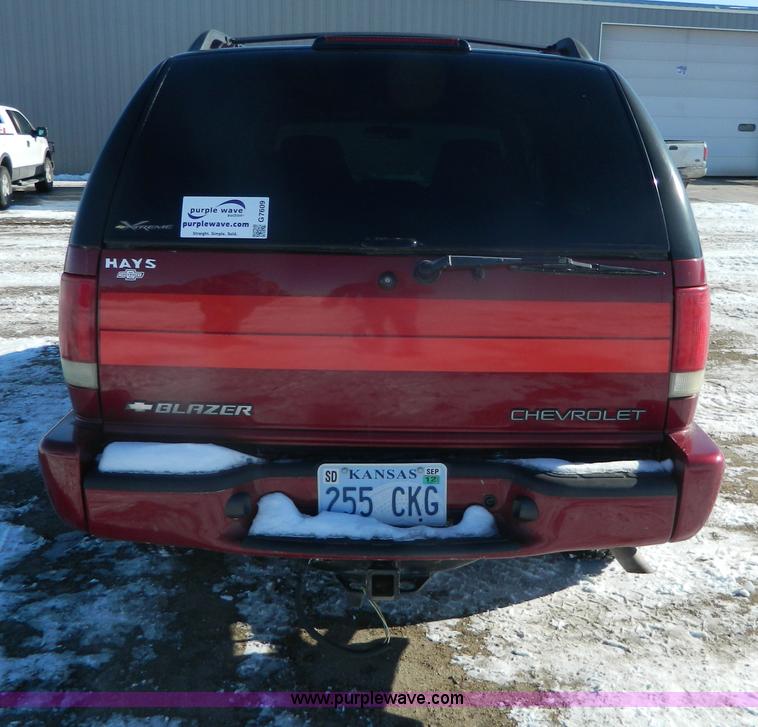 image for item G7609 2002 Chevrolet Blazer Xtreme LS SUV