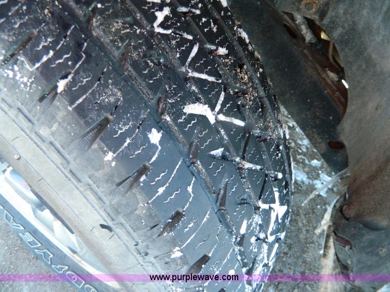 image for item G7609 2002 Chevrolet Blazer Xtreme LS SUV