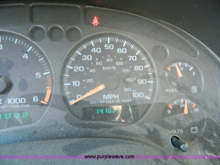 image for item G7609 2002 Chevrolet Blazer Xtreme LS SUV