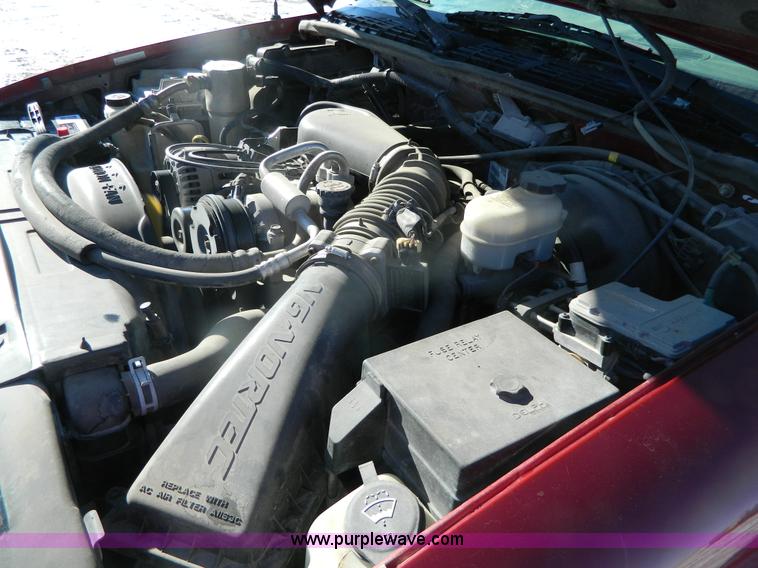 image for item G7609 2002 Chevrolet Blazer Xtreme LS SUV