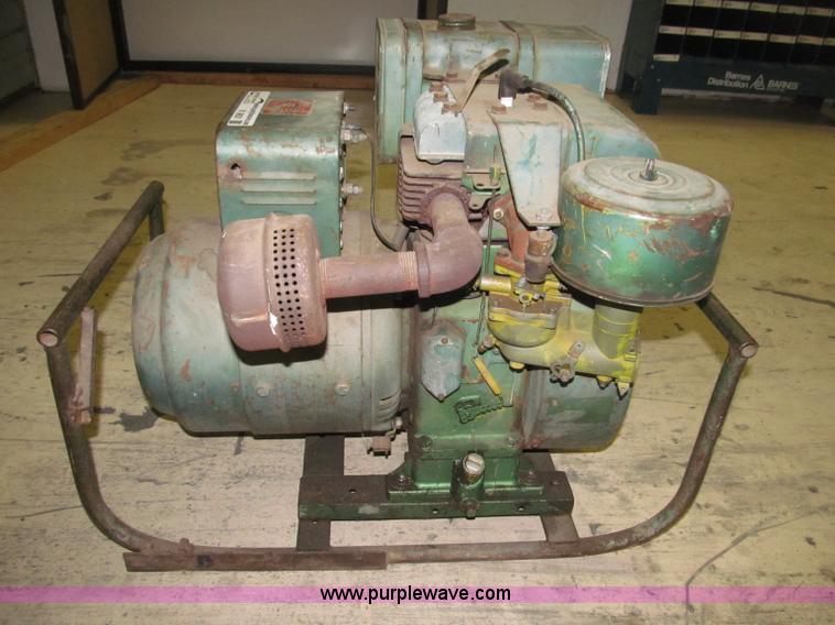 image for item K9631 Dayton 4,000 watt generator