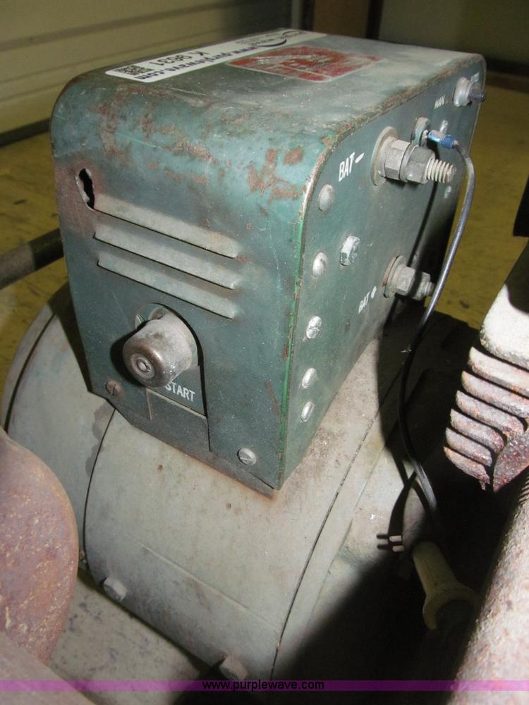 image for item K9631 Dayton 4,000 watt generator