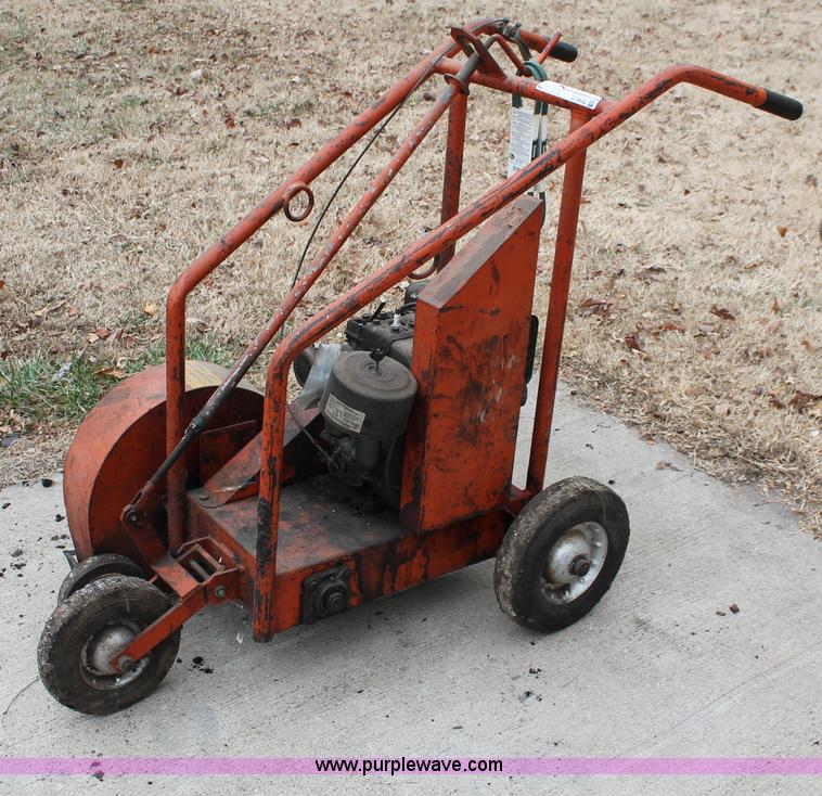 Aeroil roof cutter in Topeka, KS Item O9442 sold Purple Wave