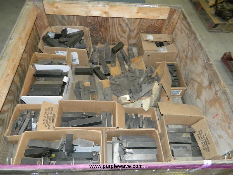 image for item Y9142 Lathe tools