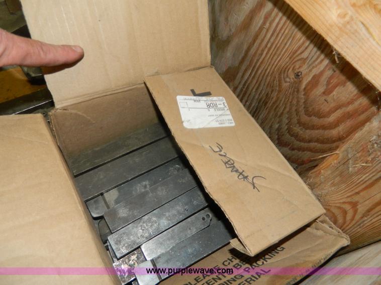 image for item Y9142 Lathe tools