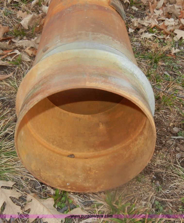 image for item AB9777 (16) pieces of irrigation pipe