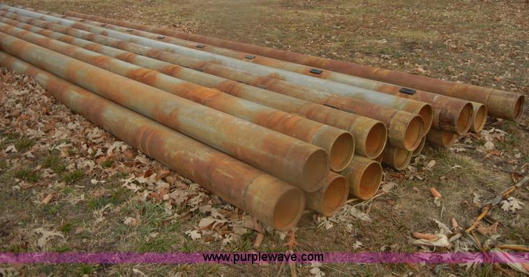 image for item AB9777 (16) pieces of irrigation pipe