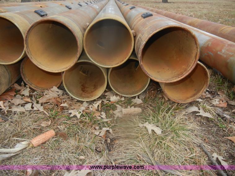 image for item AB9777 (16) pieces of irrigation pipe