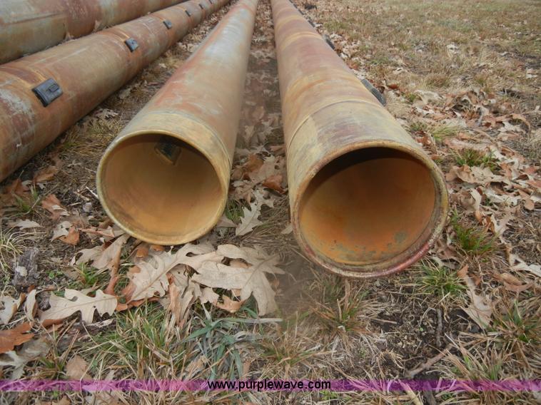 image for item AB9777 (16) pieces of irrigation pipe