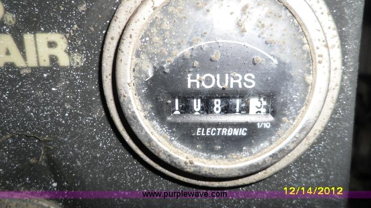 image for item B1699 Sullair 250 DPQJD