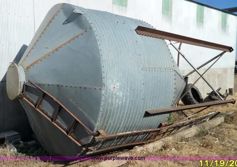 image for item B1703 Two ring bulk tank