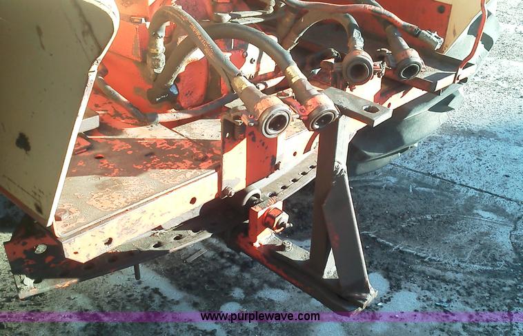 image for item B1716 1967 Case 930 tractor