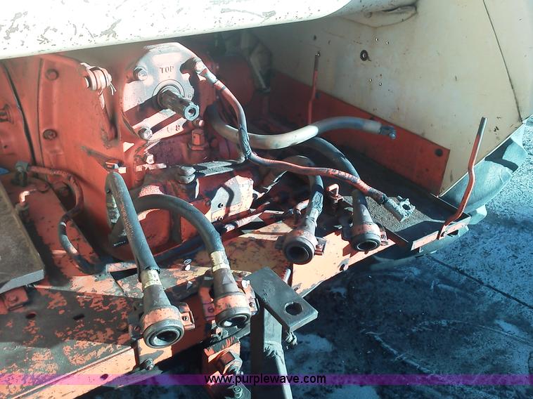 image for item B1716 1967 Case 930 tractor