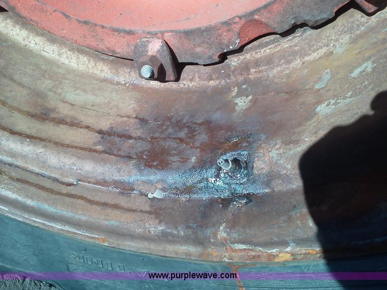 image for item B1716 1967 Case 930 tractor