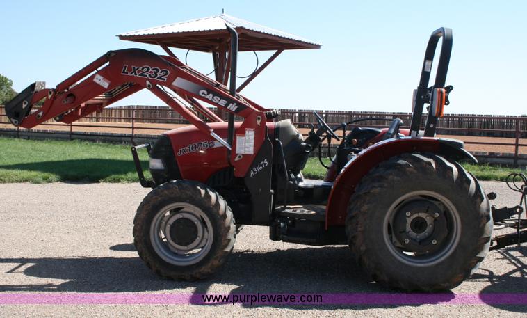 image for item B1803 2005 Case IH JX1075C Maxxim tractor with loader