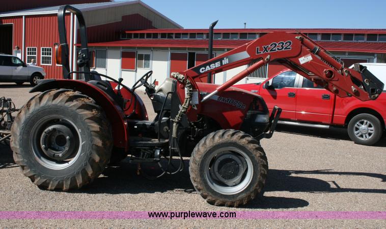 image for item B1803 2005 Case IH JX1075C Maxxim tractor with loader