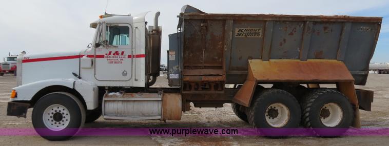 image for item B4549 1994 Peterbilt 377 spreader truck