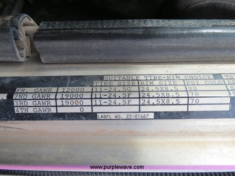 image for item B4549 1994 Peterbilt 377 spreader truck