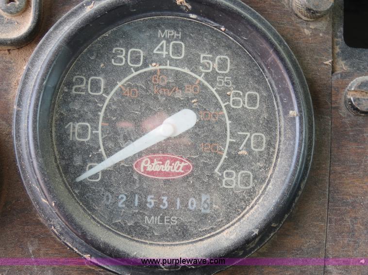 image for item B4549 1994 Peterbilt 377 spreader truck