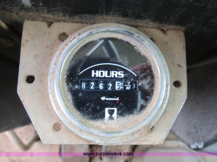 image for item B4549 1994 Peterbilt 377 spreader truck