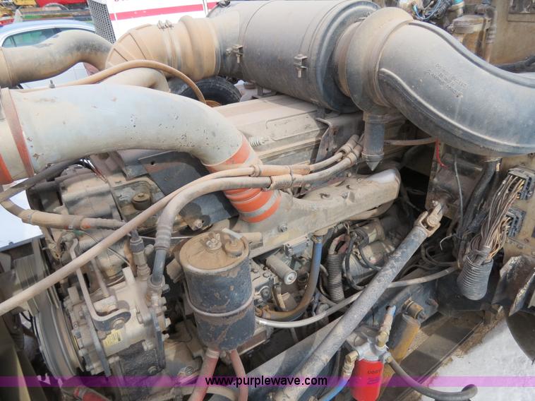 image for item B4549 1994 Peterbilt 377 spreader truck