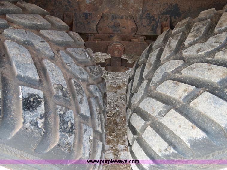 image for item B4549 1994 Peterbilt 377 spreader truck