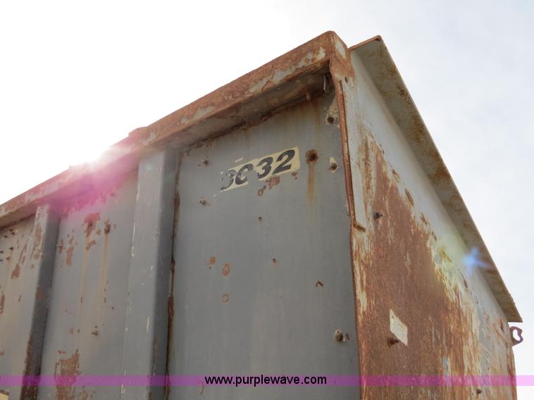 image for item B4549 1994 Peterbilt 377 spreader truck